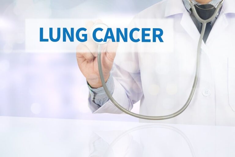 Elder Care in Deerfield IL: Thinking About Treatment Before Diagnosis