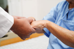 Skilled nursing care can help aging seniors protect their skin.
